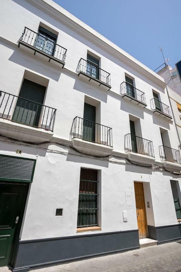Triana Alfareria Suites By Valcambre Севилья Экстерьер фото